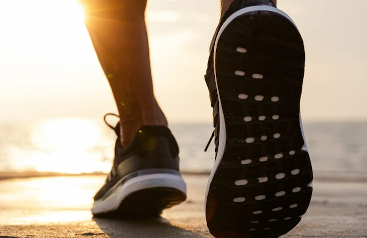 Even If You Walk 10,000 Steps Per Day, Are You Walking At A Sufficient Pace (4)