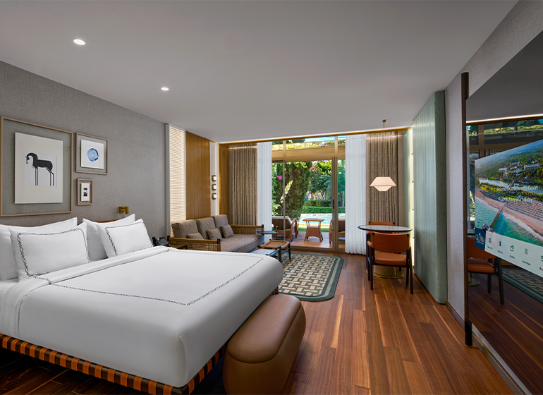 Gloria Serenity Superior Laguna Room King 01